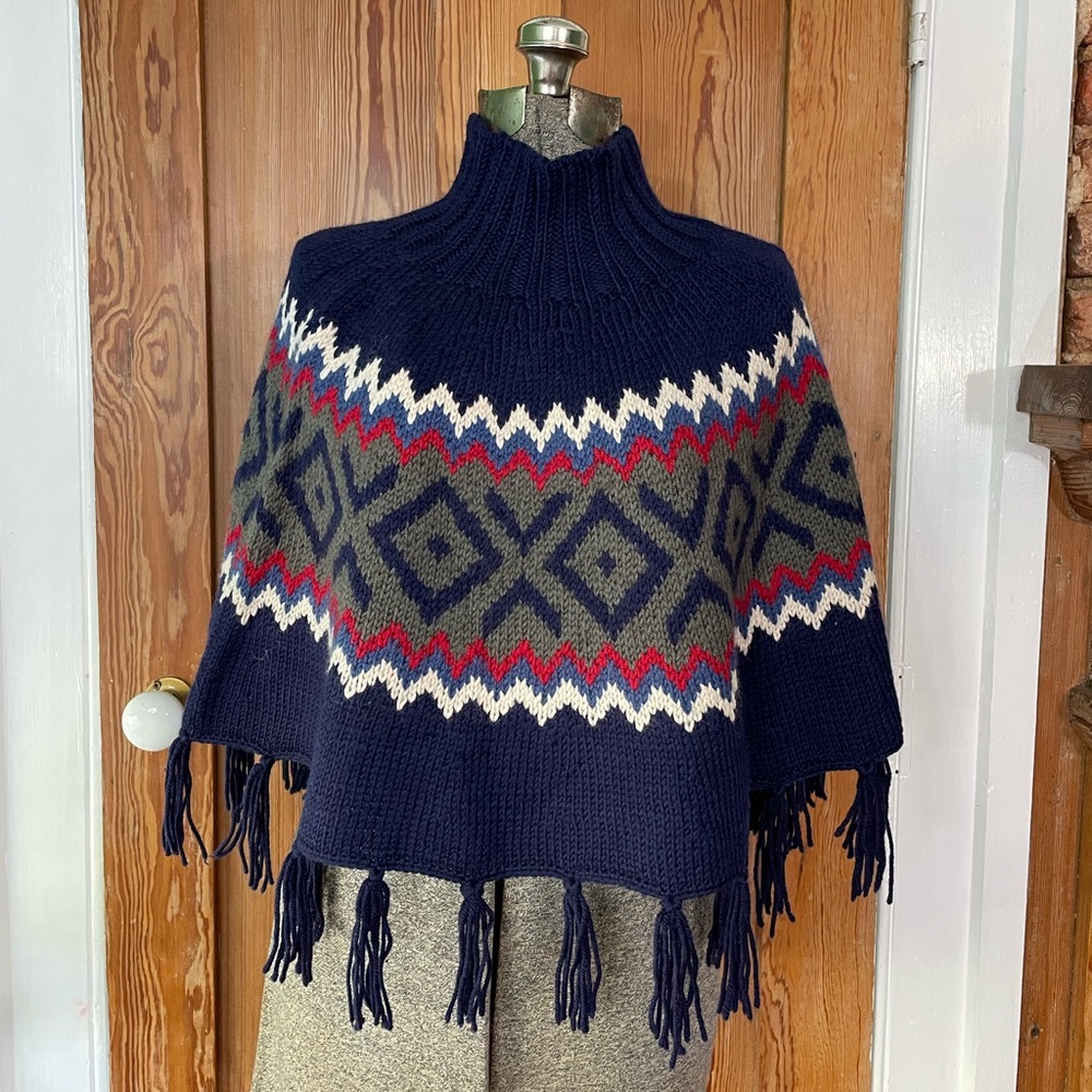Vintage Wool Blend Argyle Poncho Wool Blend Boho Western Fringe - One Size